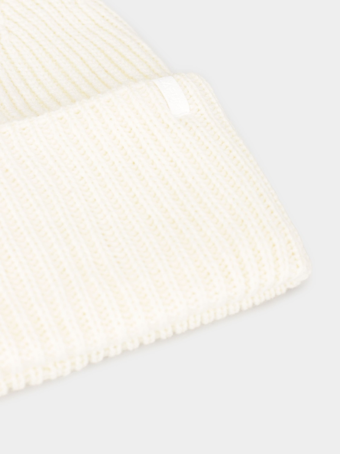 Шапка Larum  Kartad молочная 542504-121 изображение 4