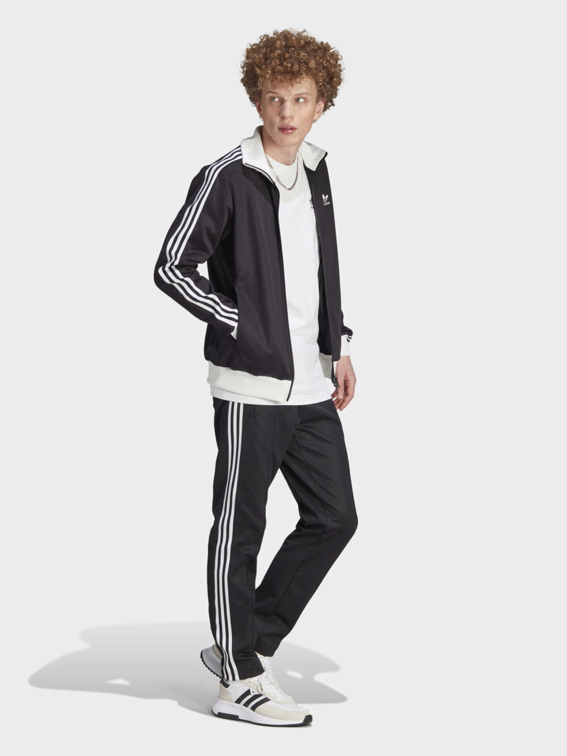 Толстовка чоловіча Adidas CLASSIC TT чорна II5763 изображение 4