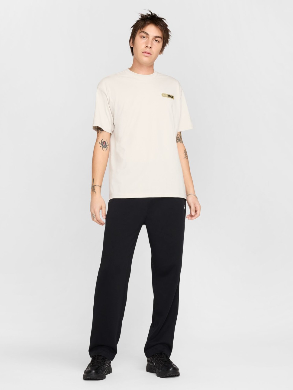 Футболка мужская Nike M NSW TEE M90 FW CONNECT 2 молочная HJ0612-072 — фото 6 — Sport City Футболка мужская Nike M NSW TEE M90 FW CONNECT 2 молочная HJ0612-072 — фото 6