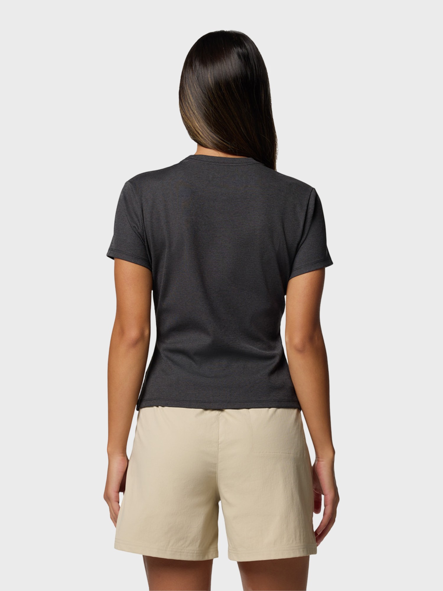 Футболка женская Columbia Columbia Move™ SS Tee черная 2103691-011 изображение 4