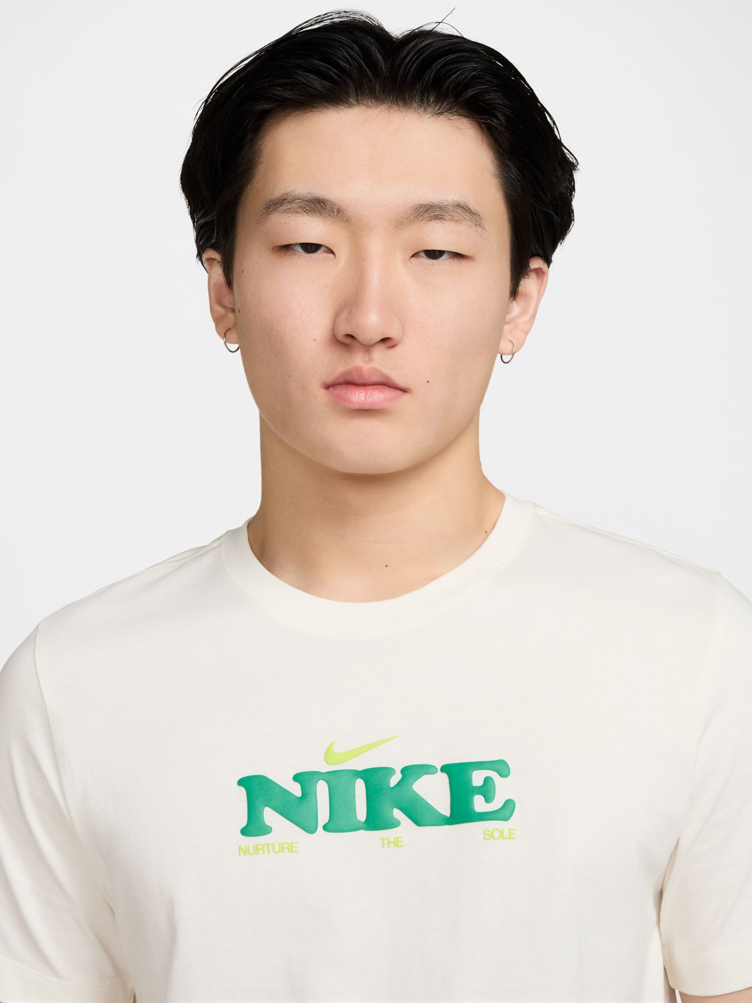 Футболка мужская Nike U NSW TEE OC BLOOMING белая HJ0618-133 изображение 4