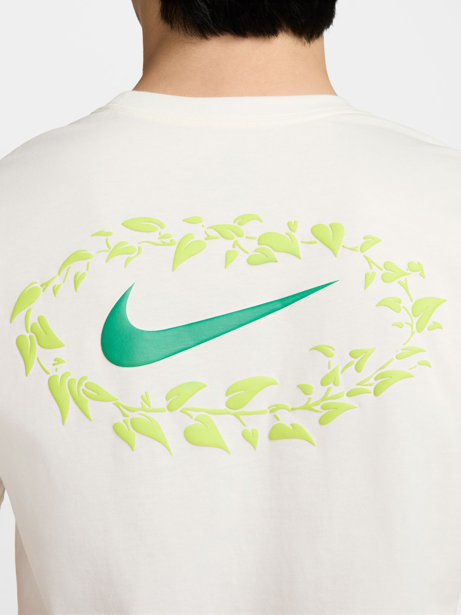 Футболка мужская Nike U NSW TEE OC BLOOMING белая HJ0618-133 изображение 6