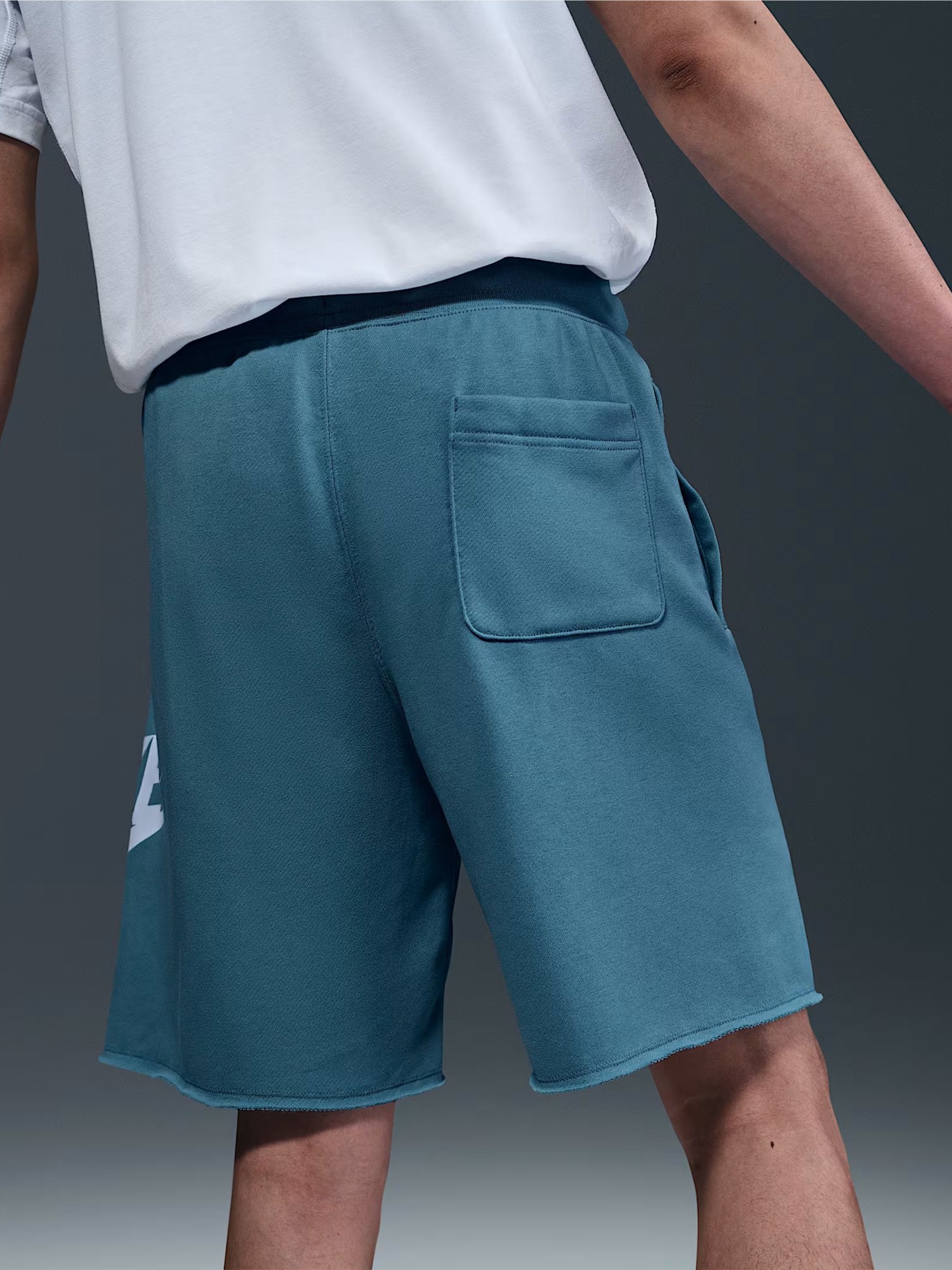Шорти чоловічі Nike M NK CLUB ALUMNI FT SHORT блакитні FQ4950-464 изображение 3