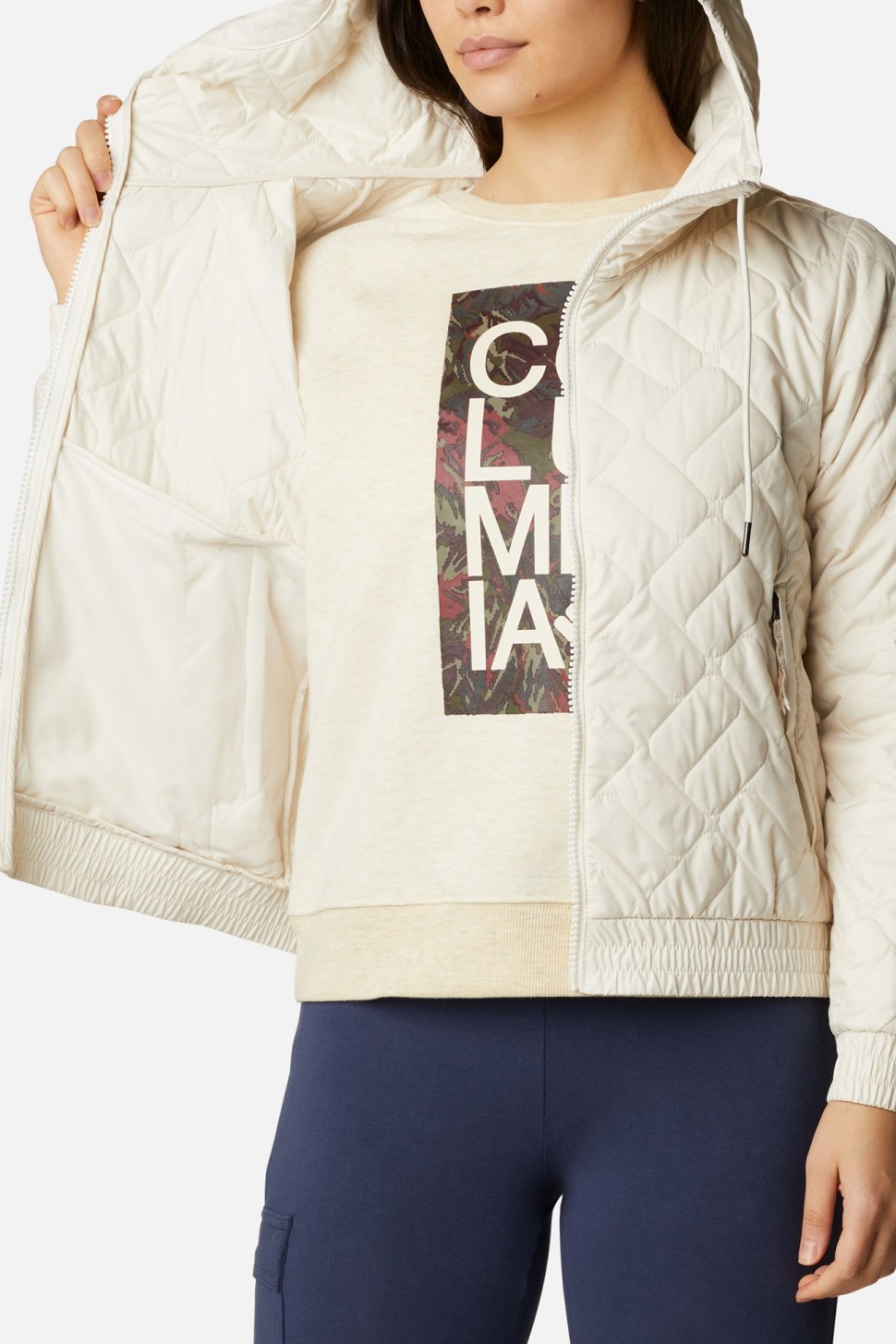 Куртка жіноча Columbia Sweet View™ Insulated Bomber молочна 1910221-191 — фото 6