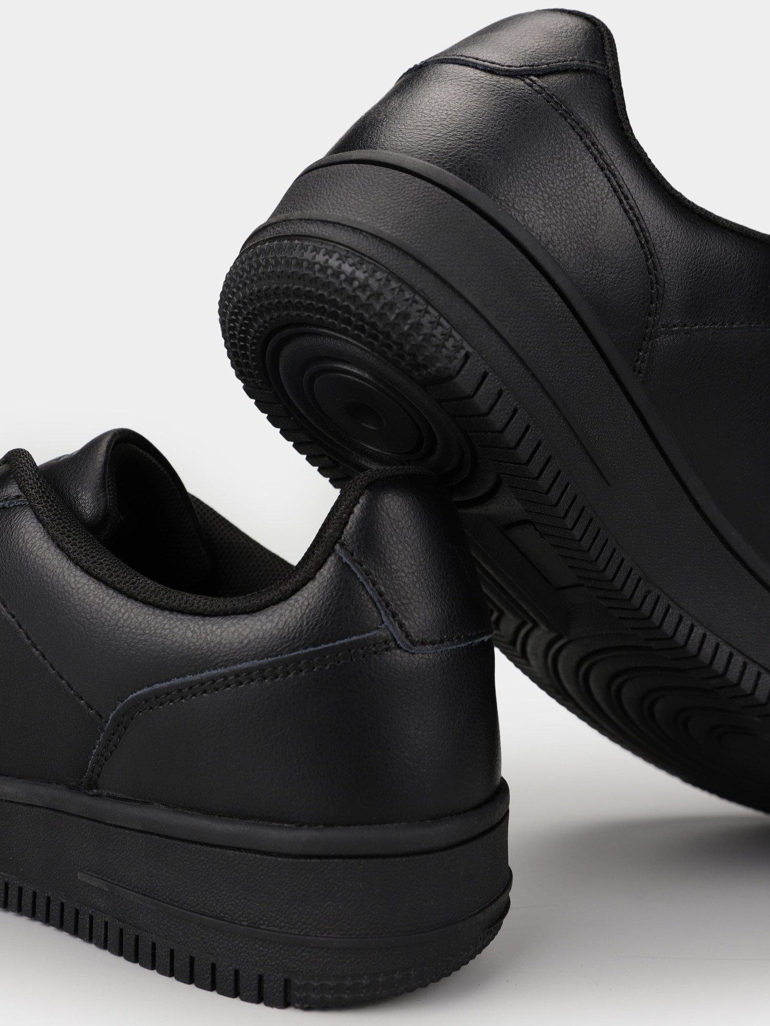 Кросівки чоловічі Evoids Horn чорні 112403-010 изображение 5