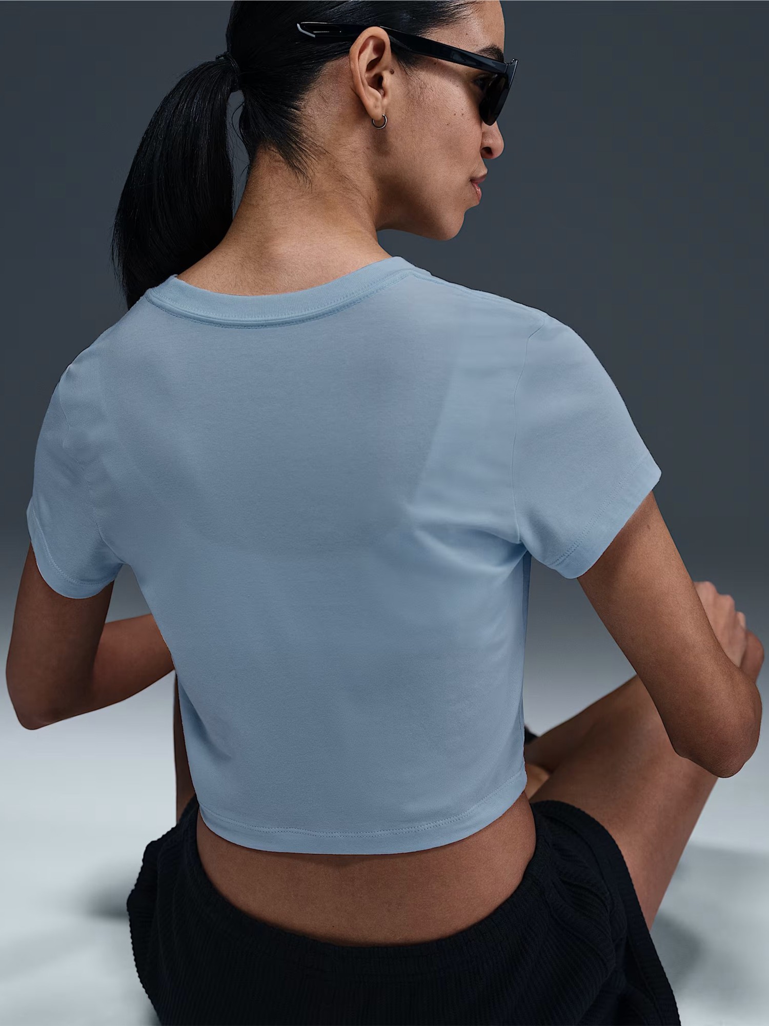 Футболка жіноча Nike W NSW NK CHLL KNT CRP блакитна HF9538-423 изображение 3