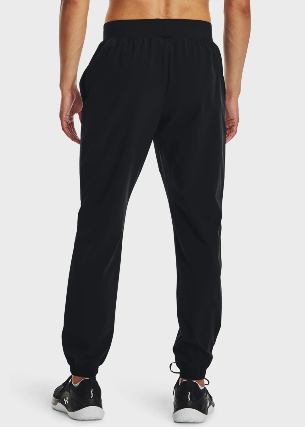 Штани чоловічі Under Armour UA Stretch Woven Joggers чорні 1382119-001 — фото 3