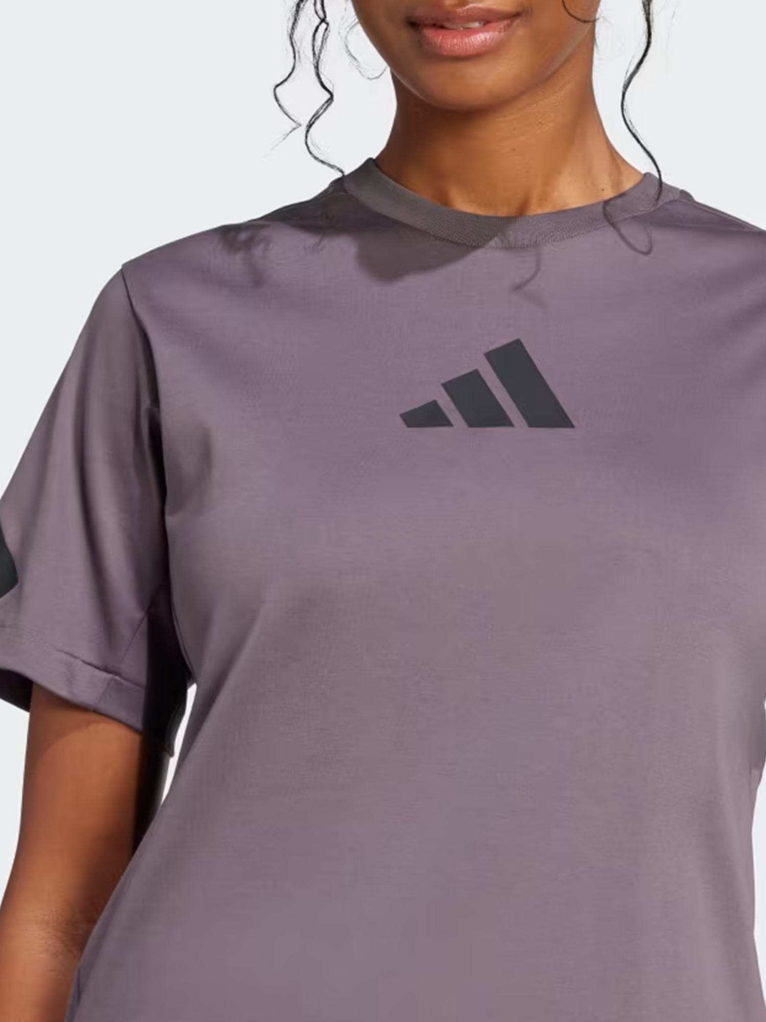 Футболка женская Adidas W Z.N.E. TEE фиолетовая JC5399 изображение 7