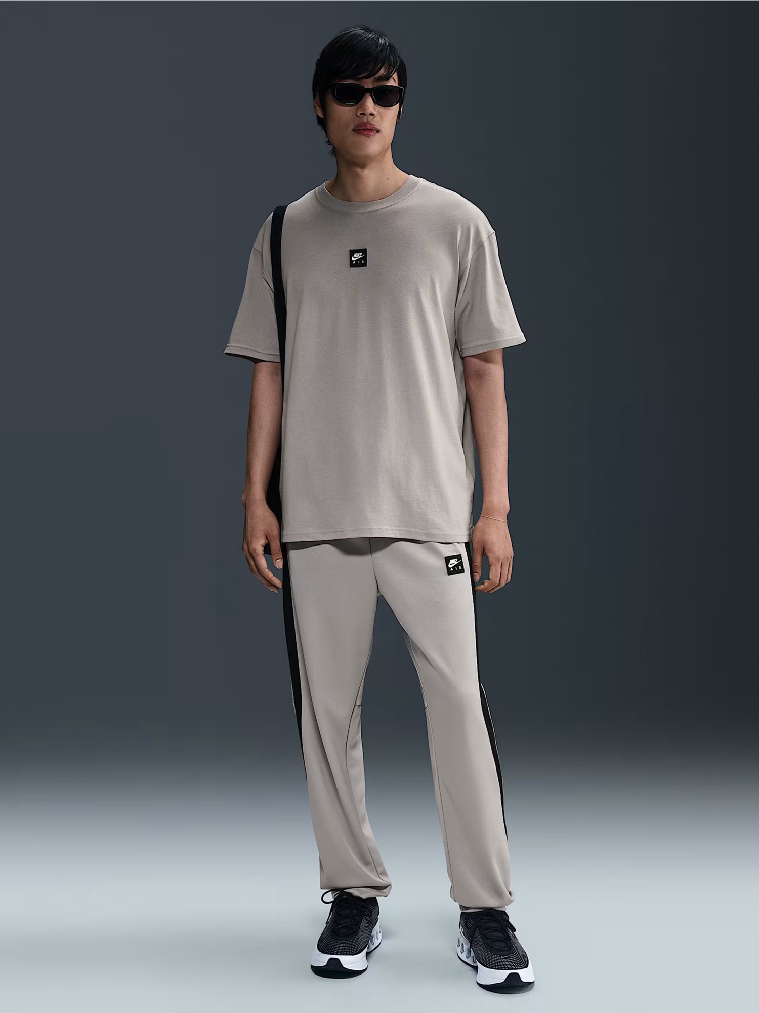 Футболка чоловіча Nike M NSW TEE M90 NK AIR SSNL SU25 кремова HJ0726-009 изображение 5