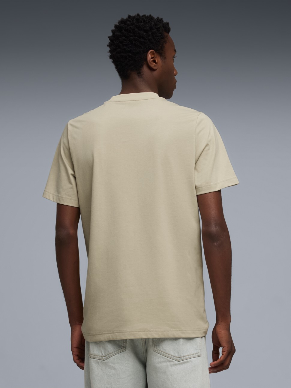 Футболка чоловіча Puma TECH Tee оливкова 69218061 — фото 3