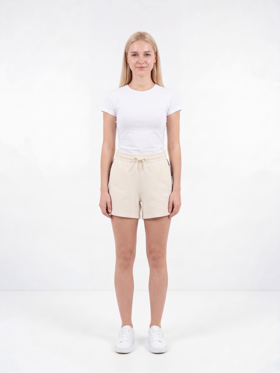 Шорти жіночі Puma ESS GRAPHIC Animal Shorts TR 5" молочні 69384487 — фото 5