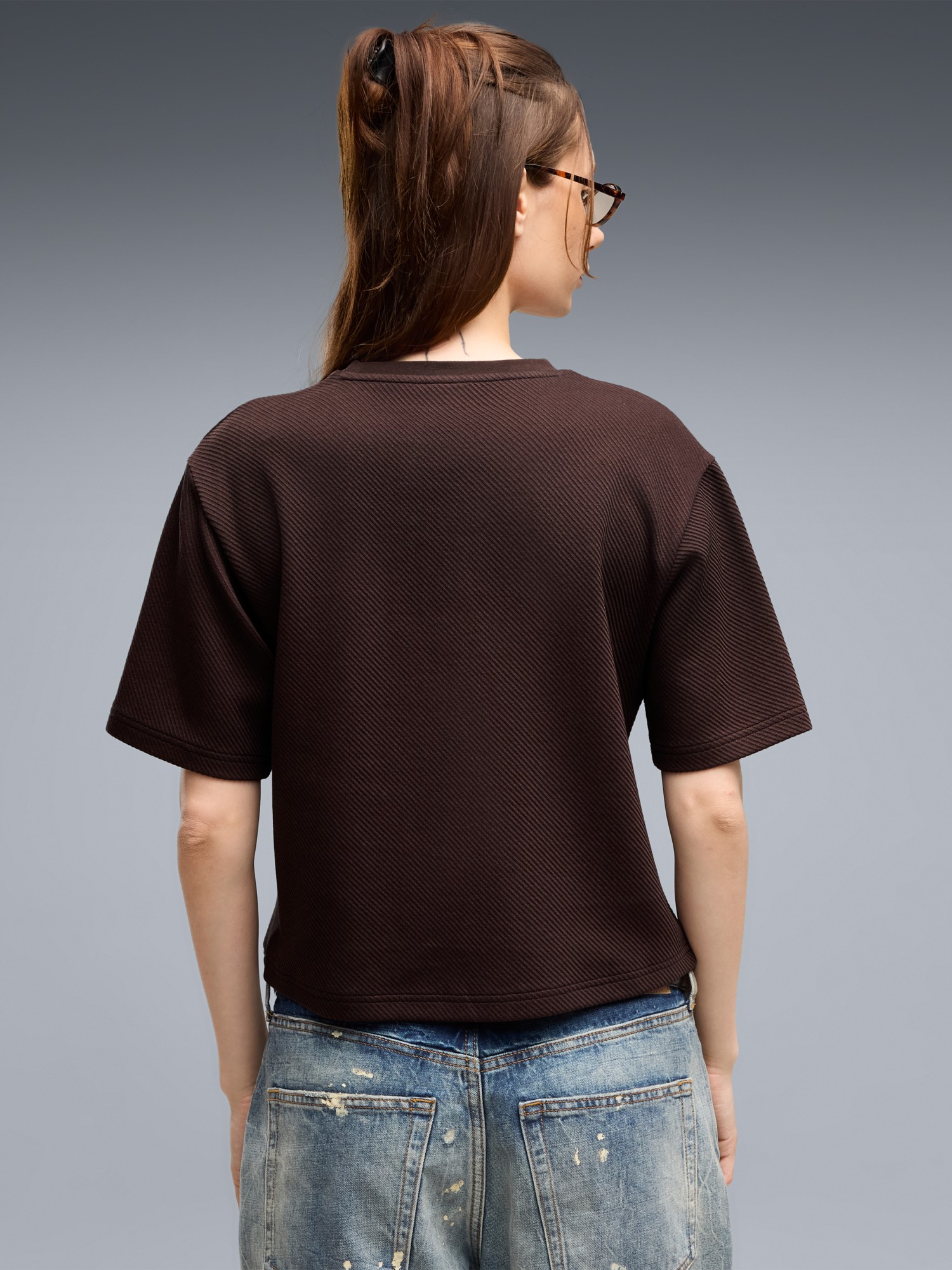 Футболка женская Puma ESS ELEVATED Relaxed Tee коричневая 69575133 изображение 3