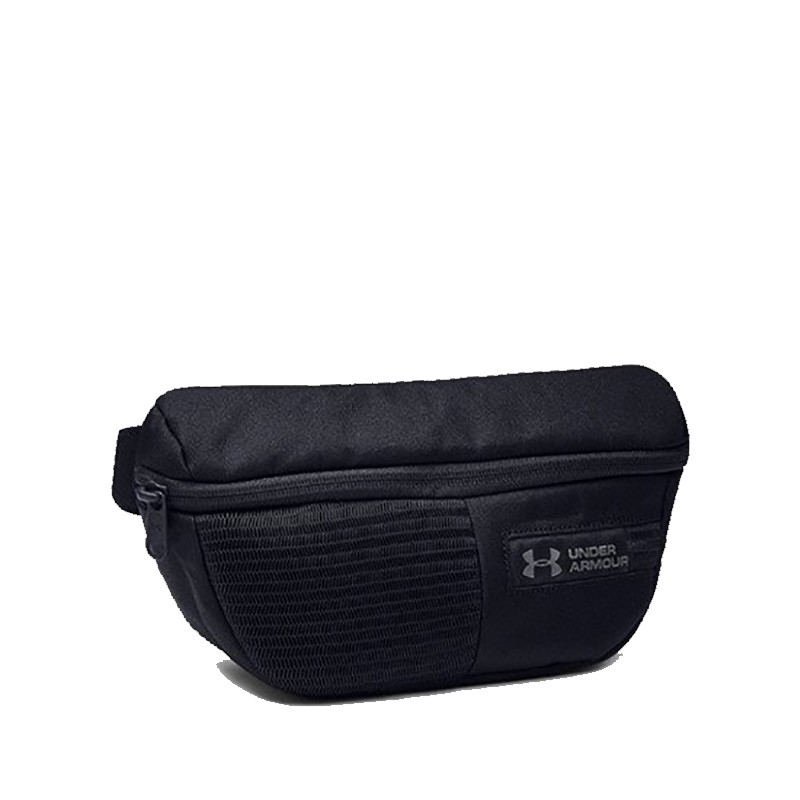 Сумка Under Armour Waist черная 1330979-001 изображение 1