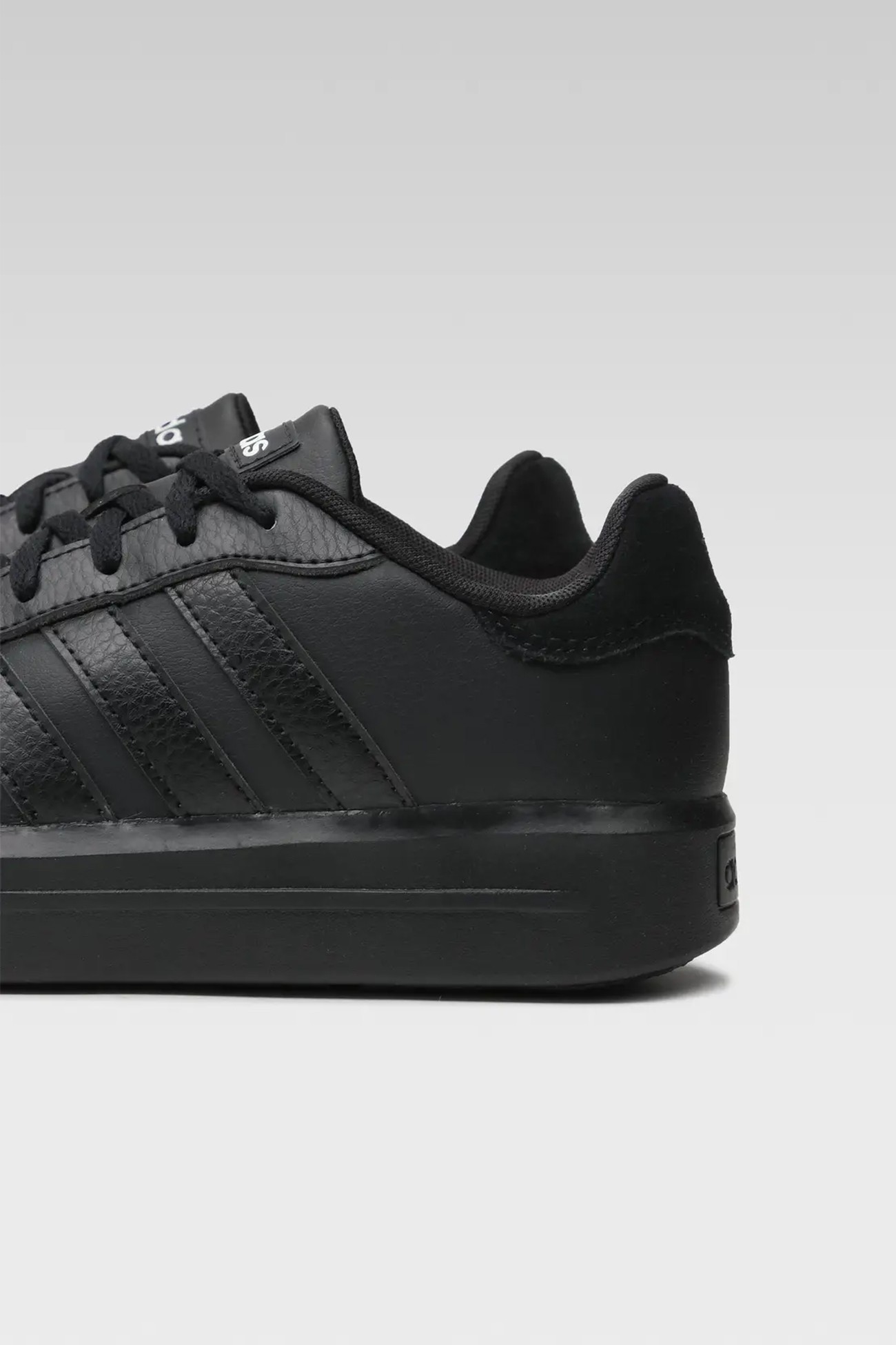 Кроссовки женские Adidas COURT PLATFORM   GV8995 изображение 4