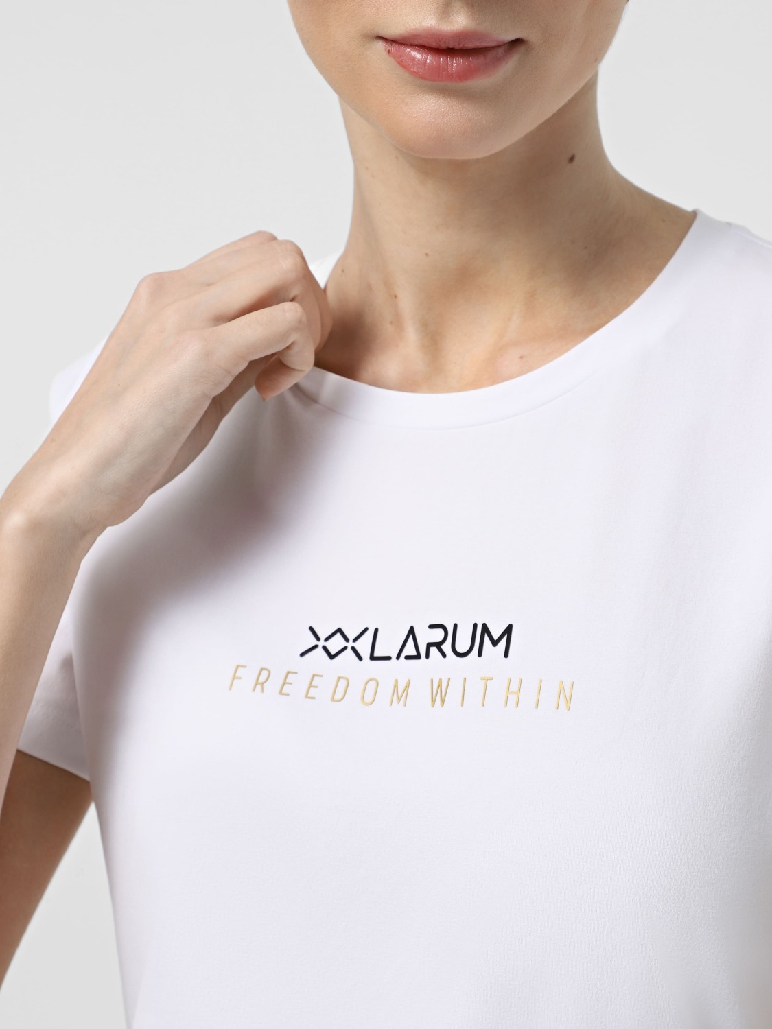 Футболка жіноча Larum Astrid біла 102513-100 изображение 4