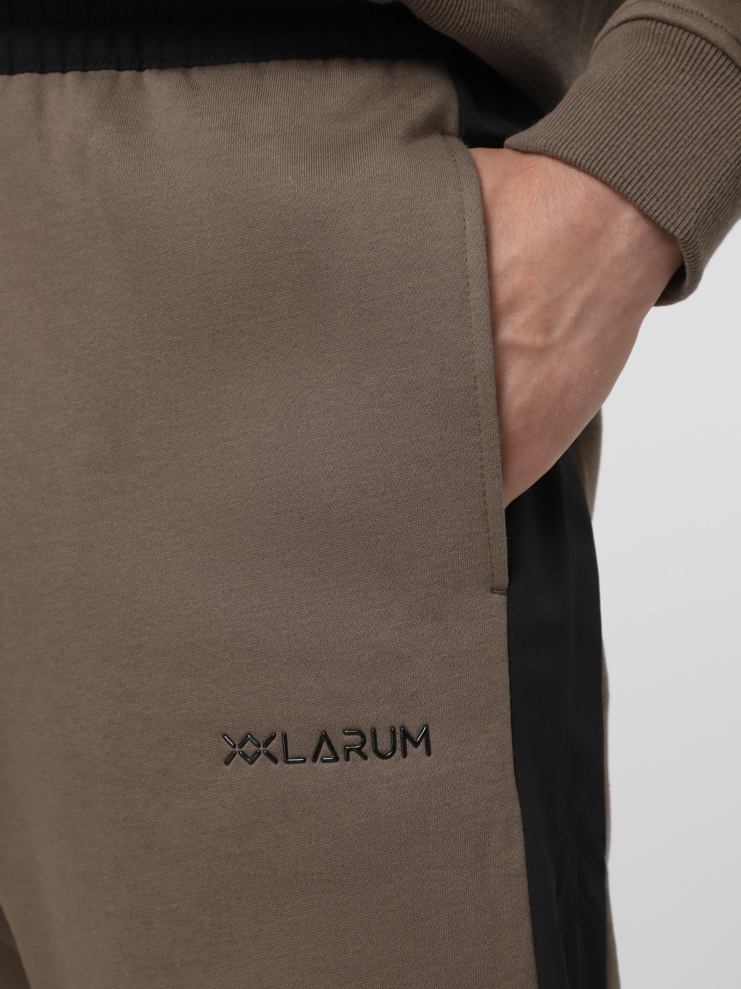 Штани чоловічі Larum Emiliano коричневі 372509-200 изображение 4