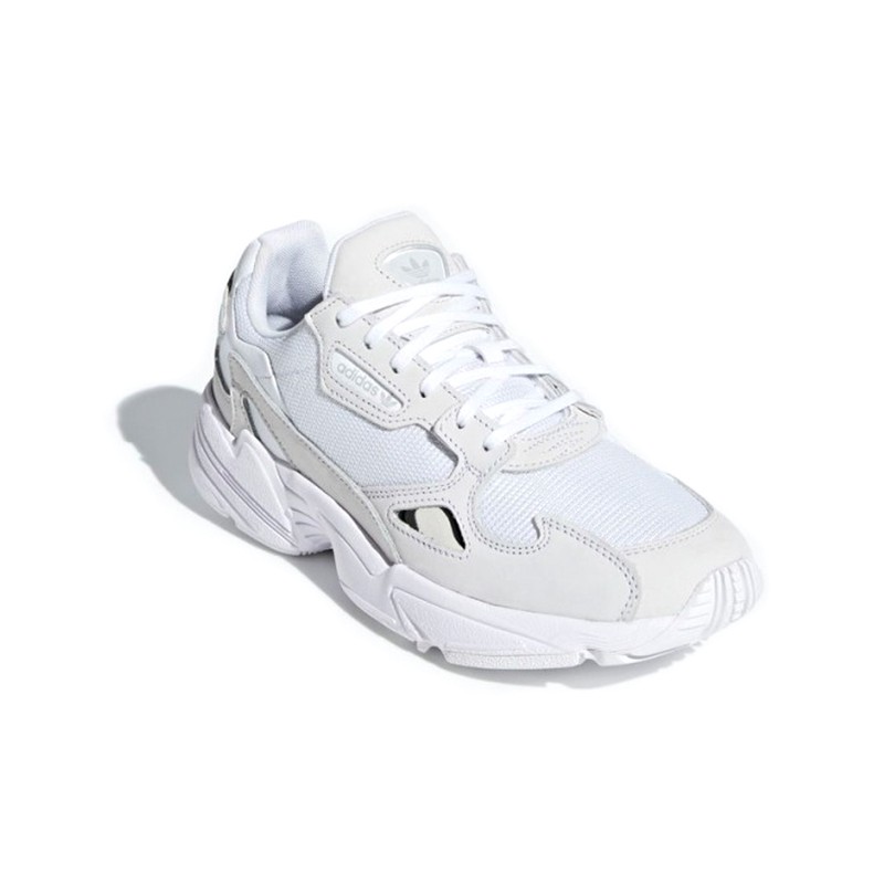 Кроссовки женские Adidas Falcon W белые B28128 — фото 2 — Sport City Кроссовки женские Adidas Falcon W белые B28128 — фото 2