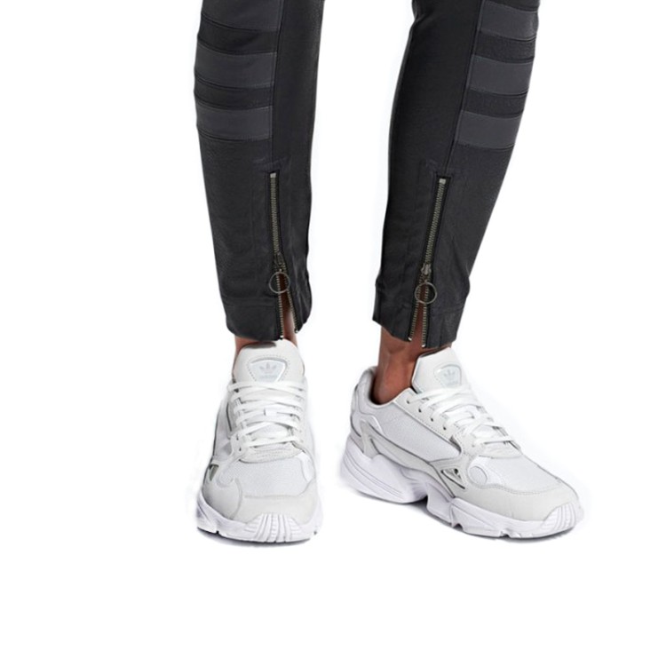 Кроссовки женские Adidas Falcon W белые B28128 изображение 6