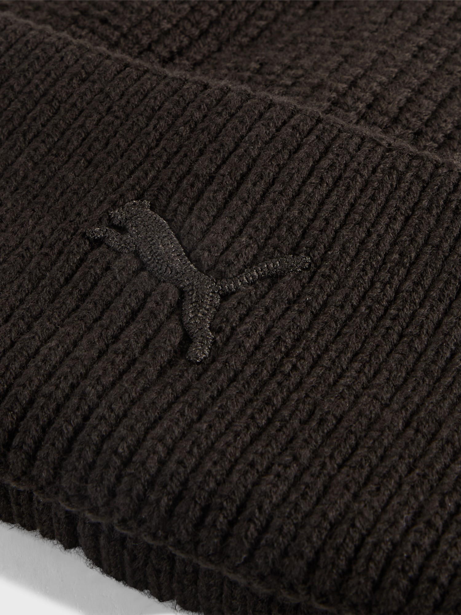 Шапка  Puma WARDROBE ESS Mid Crown Beanie черная 02640801 изображение 4