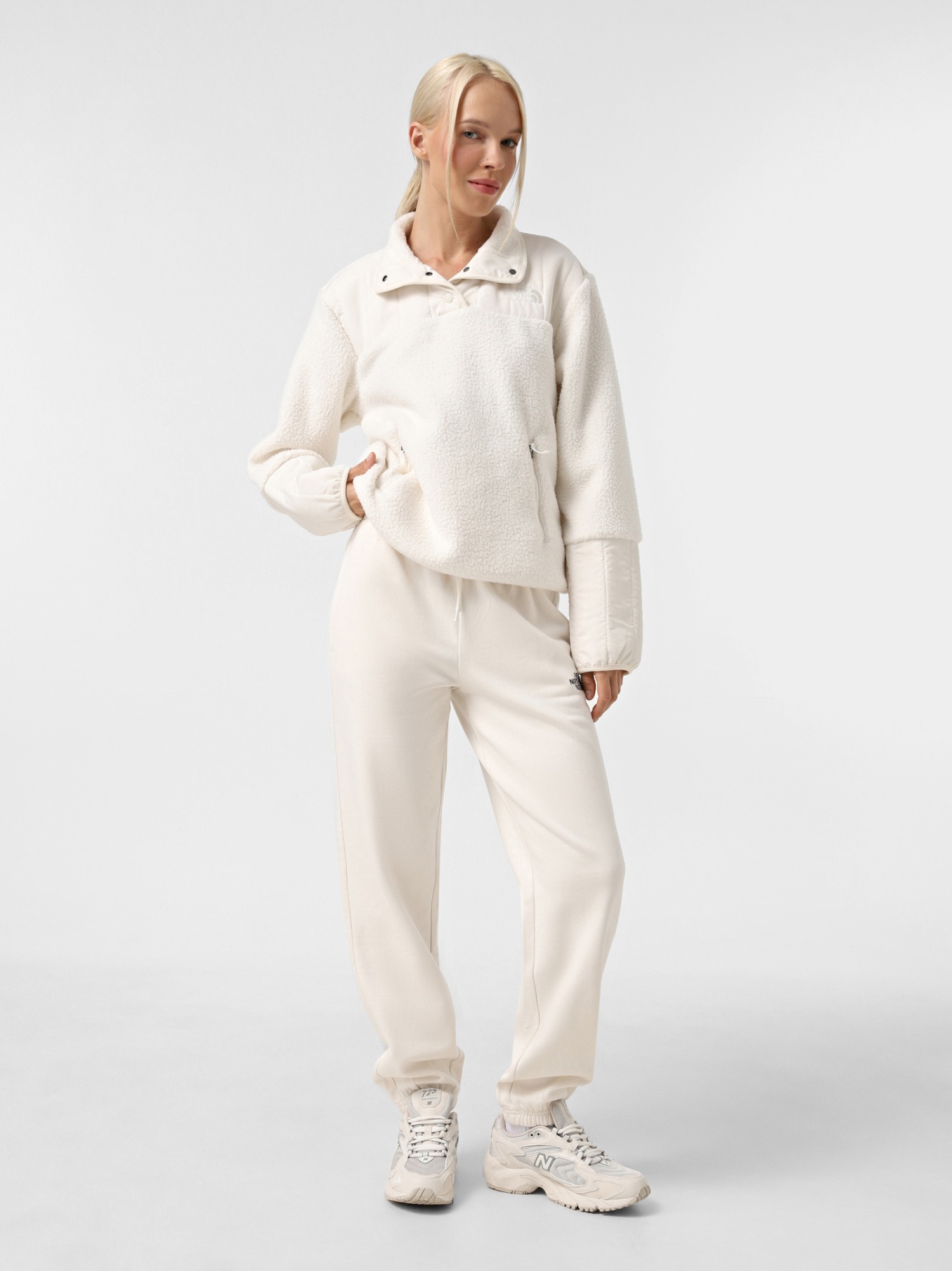 Штани жіночі The North Face W ESSENTIAL білі NF0A8A6KQLI1 изображение 6