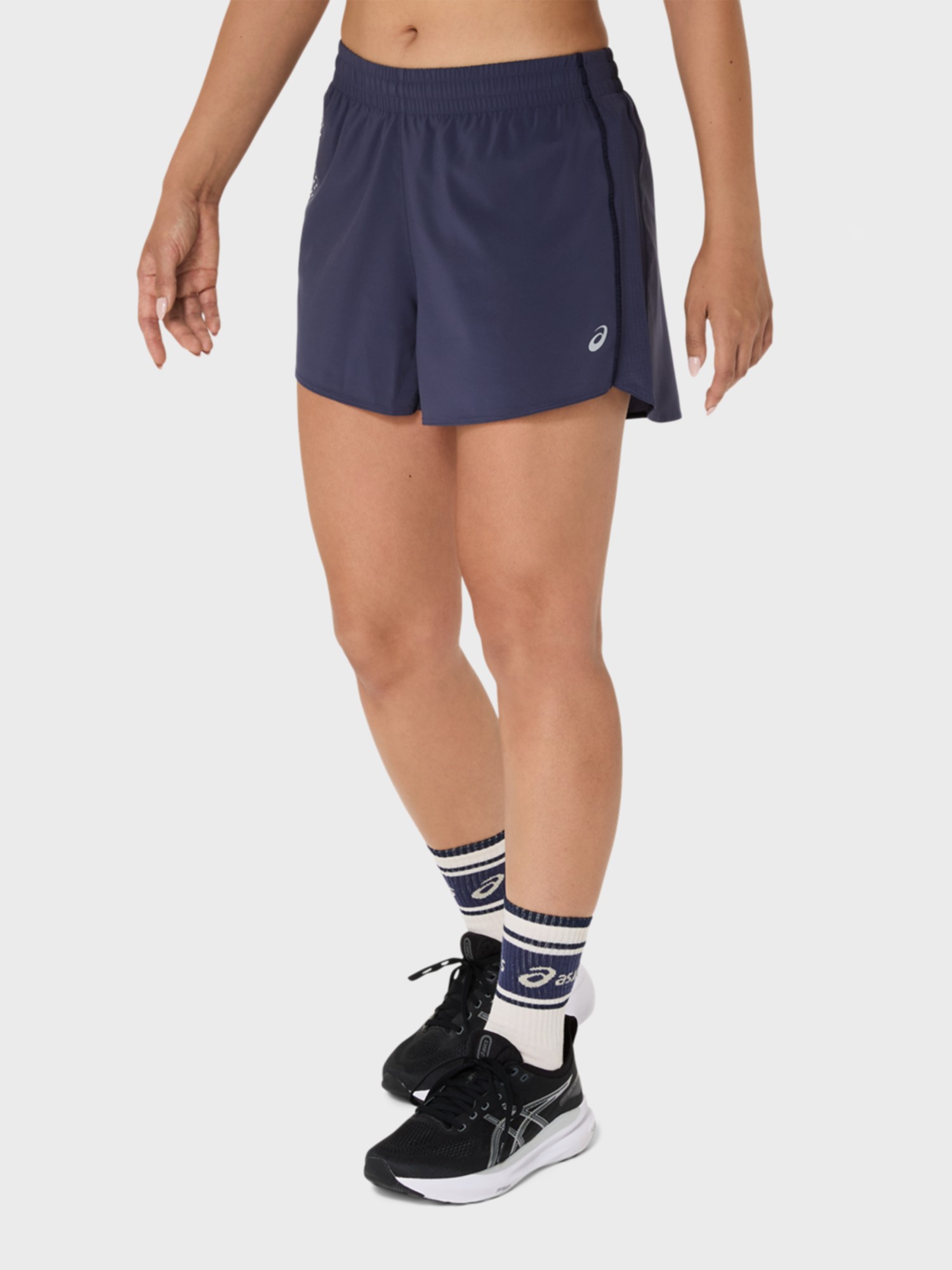 Шорти жіночі Asics ASICS ICON 4IN SHORT сині 2012D178-500 изображение 3