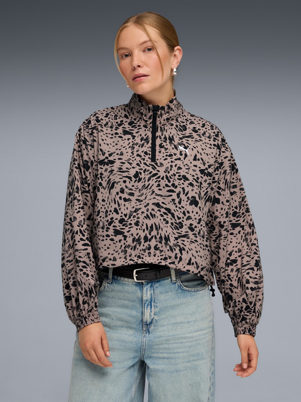 Вітрівка жіноча Puma ESS GRAPHIC Animal Relaxed AOP Woven Half-Zip мокко 69246588 — фото 2