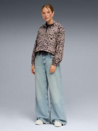 Ветровка женская Puma ESS GRAPHIC Animal Relaxed AOP Woven Half-Zip мокко 69246588 изображение 4