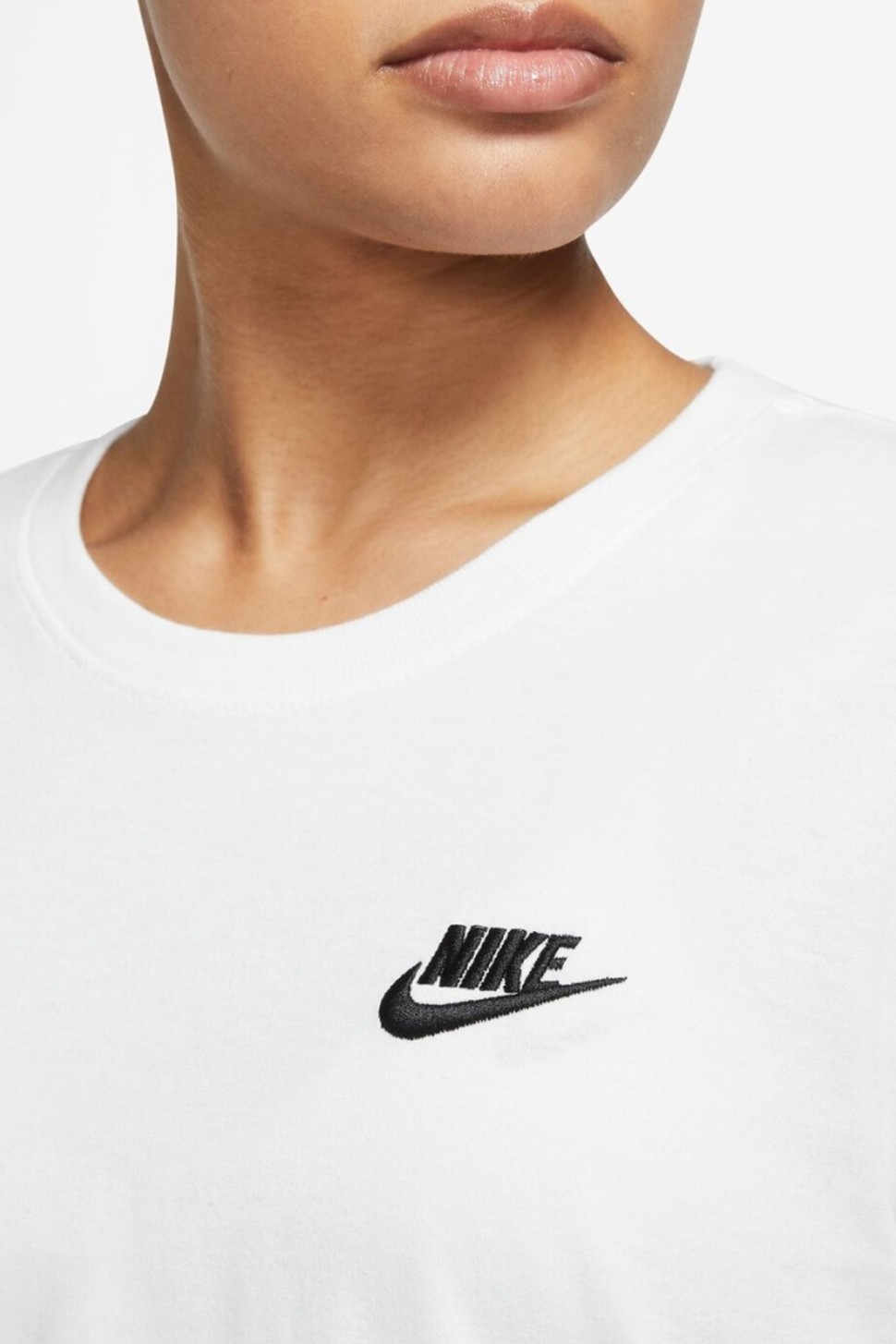 Футболка жіноча Nike W NSW TEE CLUB біла DX7902-100 — фото 4