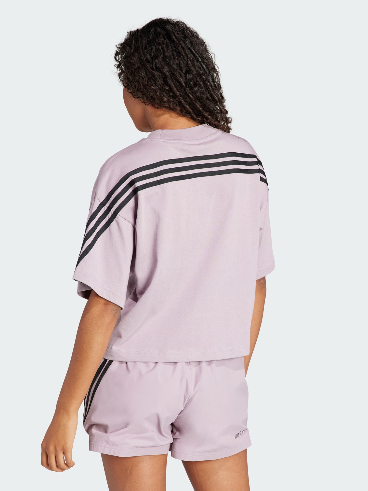 Футболка женская Adidas W FI 3S TEE фиолетовая IS3613 изображение 3