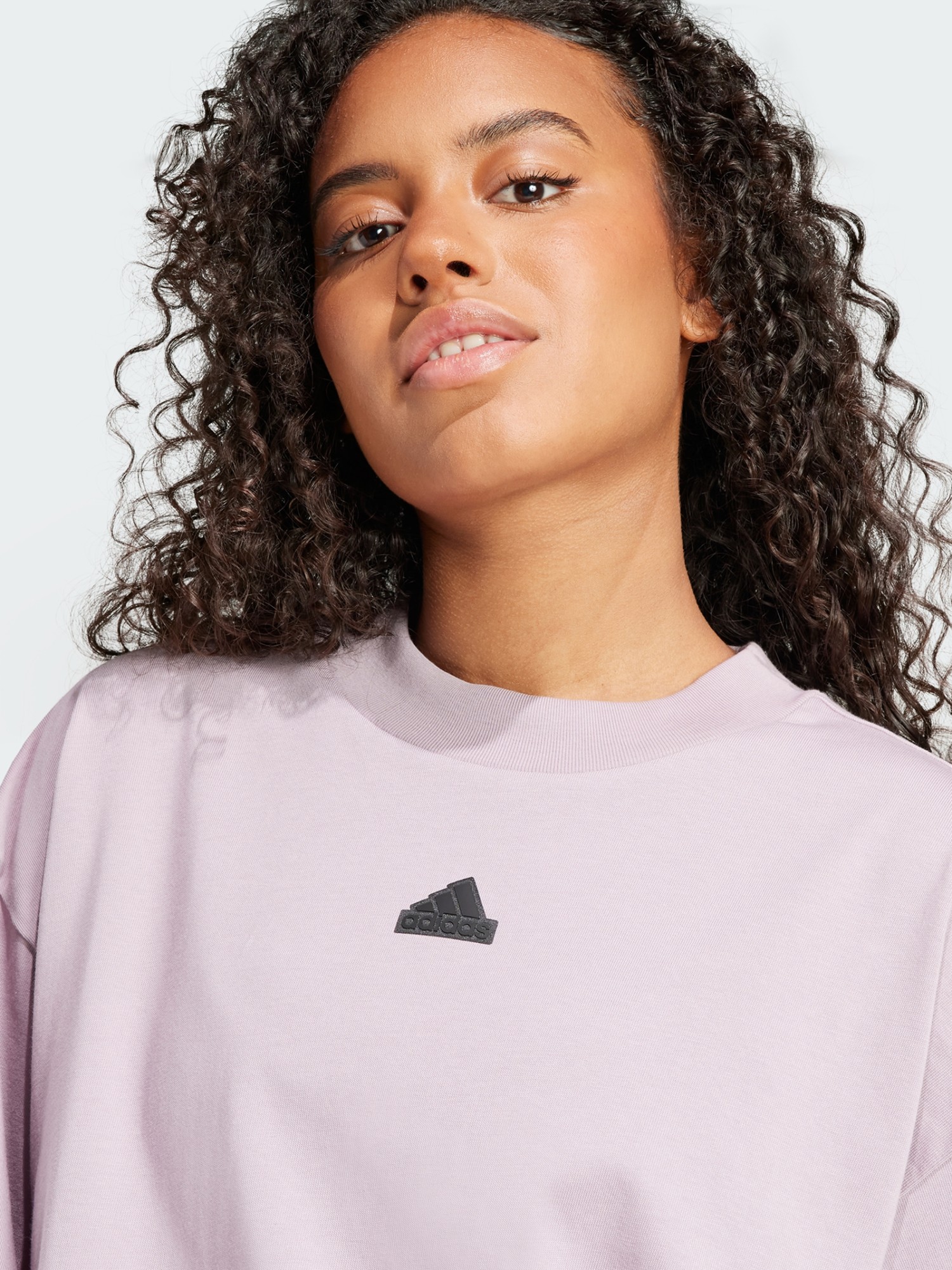 Футболка женская Adidas W FI 3S TEE фиолетовая IS3613 изображение 4