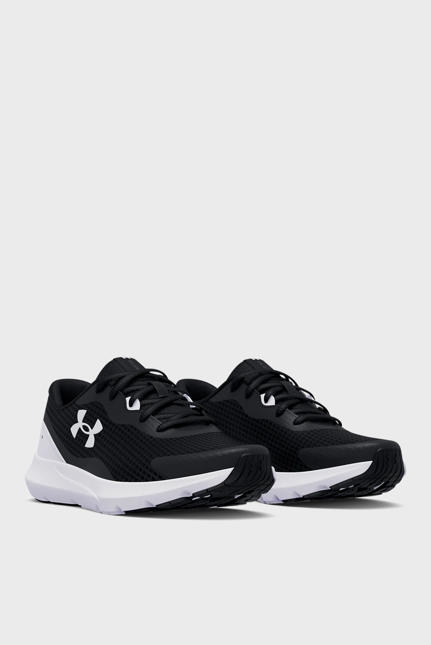 Кроссовки женские Under Armour UA W Surge 3 черные 3024894-001 изображение 3