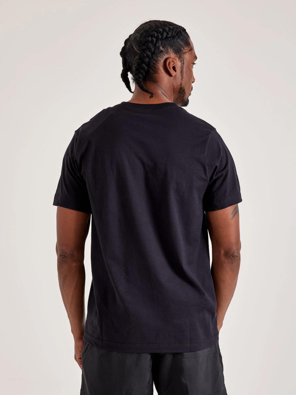 Футболка мужская Nike M NSW TEE OC HBR PK7 черная FV3767-010 — фото 3 — Sport City Футболка мужская Nike M NSW TEE OC HBR PK7 черная FV3767-010 — фото 3