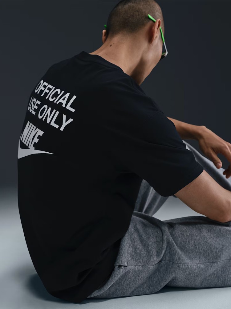 Футболка мужская Nike U NSW TEE M90 OC REMIX черная HJ0774-010 изображение 4