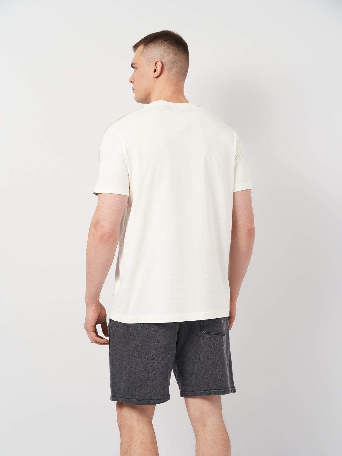 Футболка мужская Adidas M 3S SJ T молочная IS1337 изображение 3