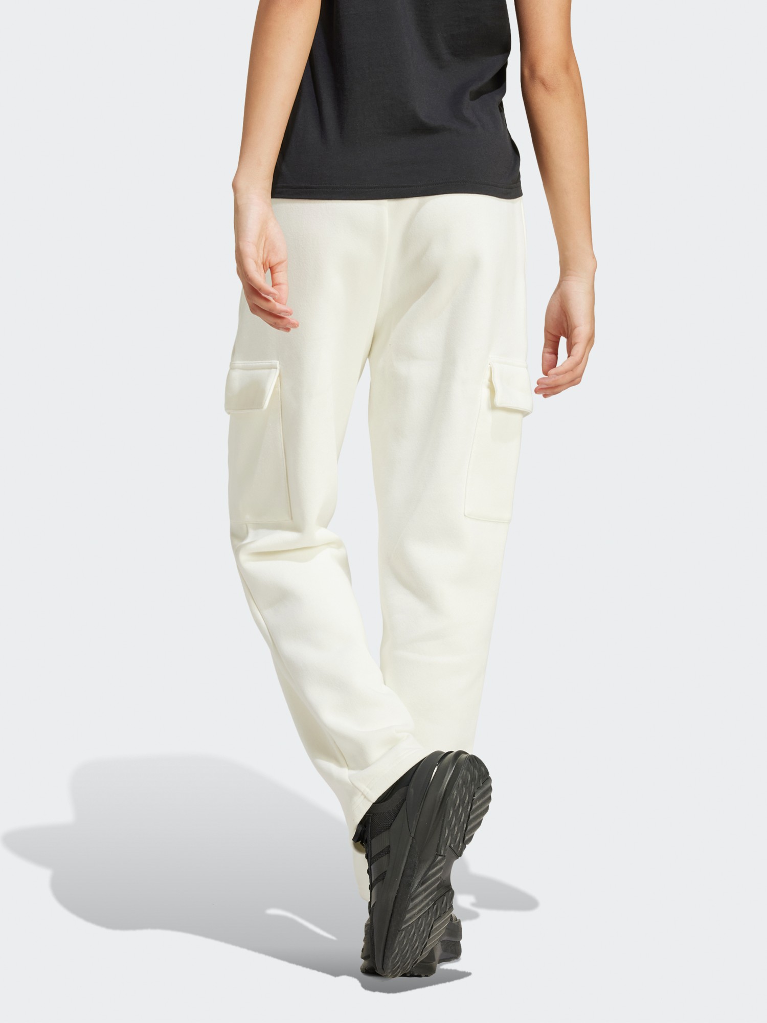 Брюки женские Adidas W BLUV Q4 PT белые IX8940 изображение 3