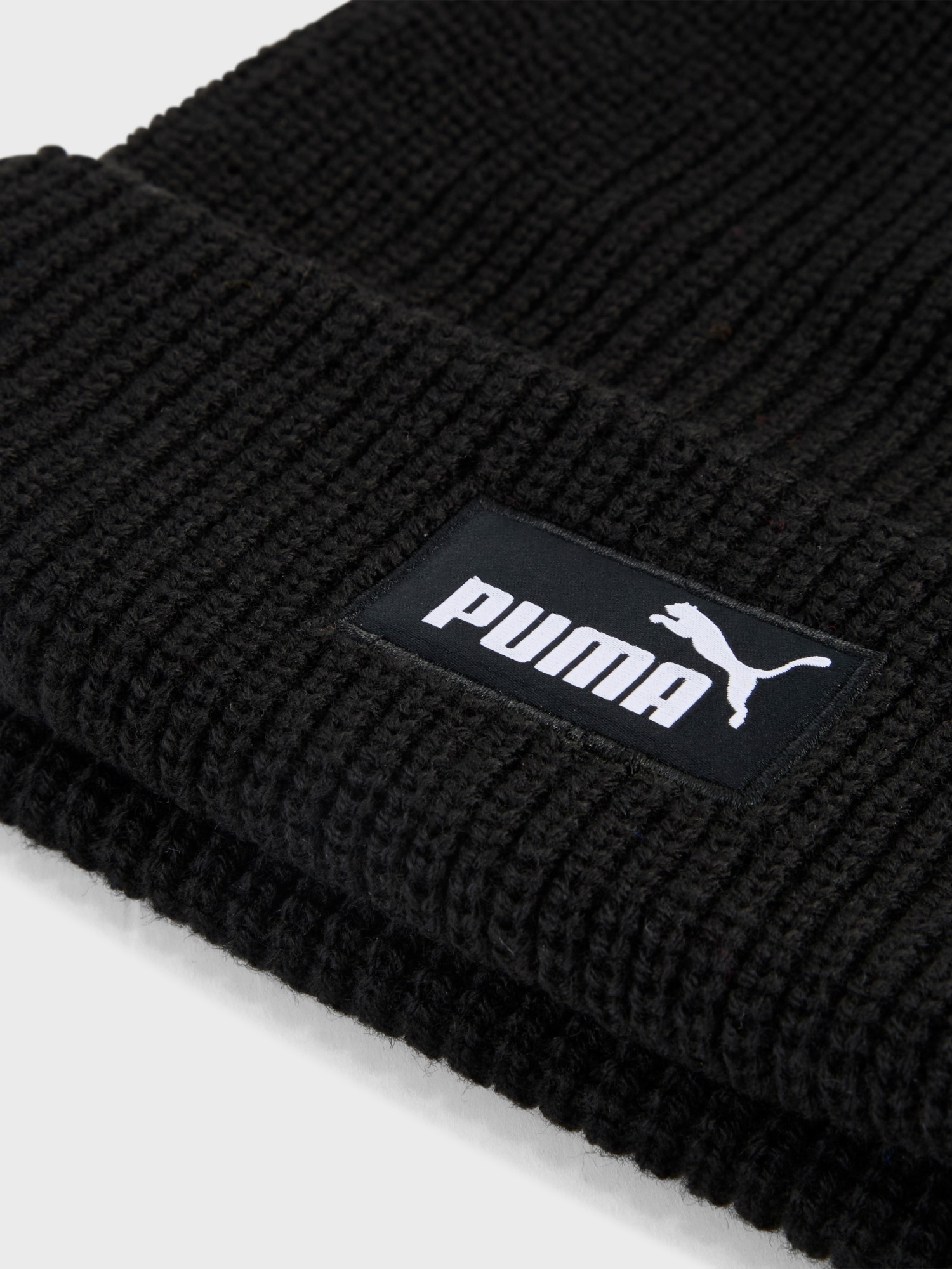 Шапка  Puma ESS High Crown Beanie черная 02641001 изображение 4