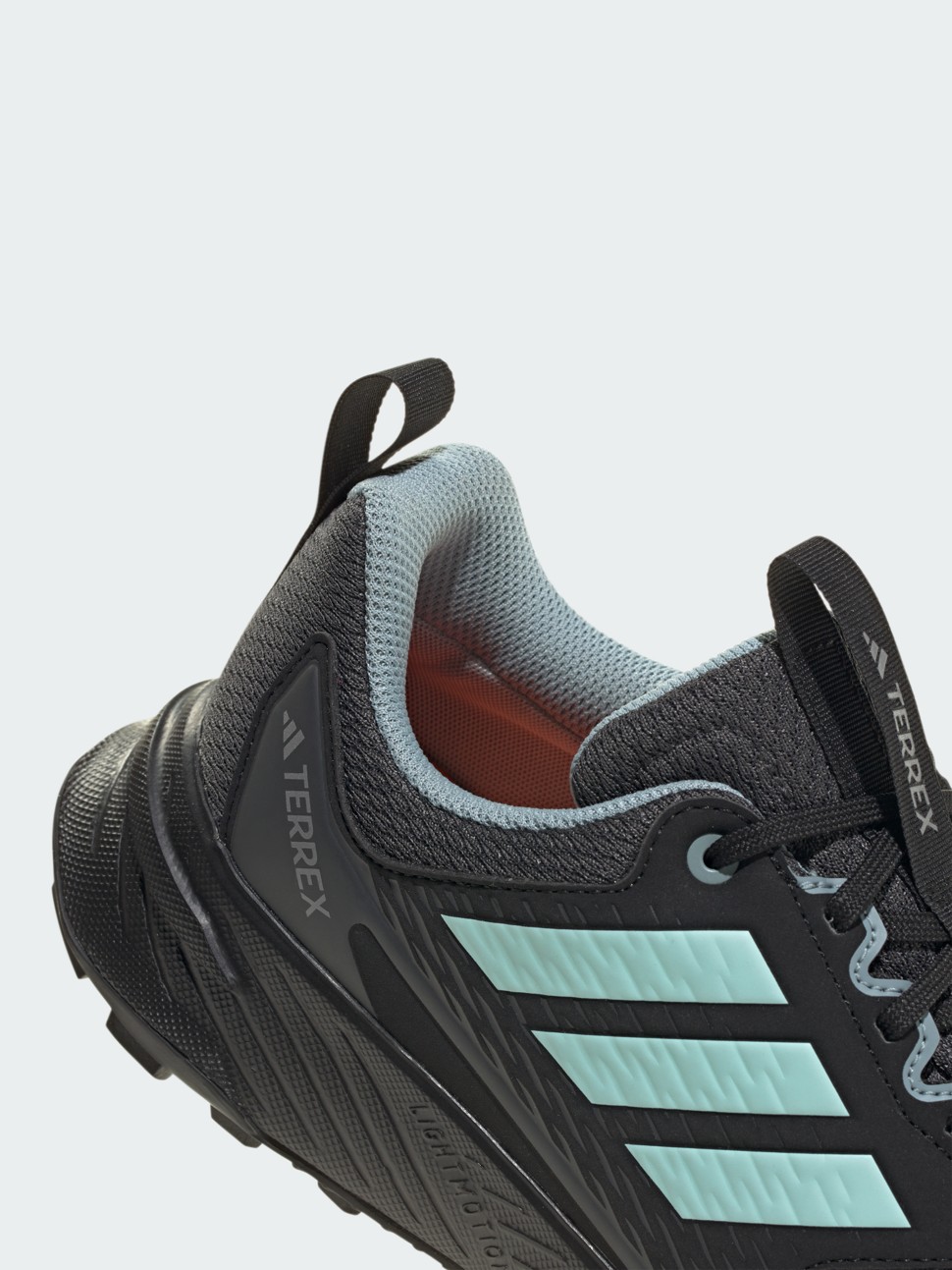 Кросівки жіночі Adidas TERREX TRACEFINDER 2 CLIMA W чорні JI0278 — фото 7