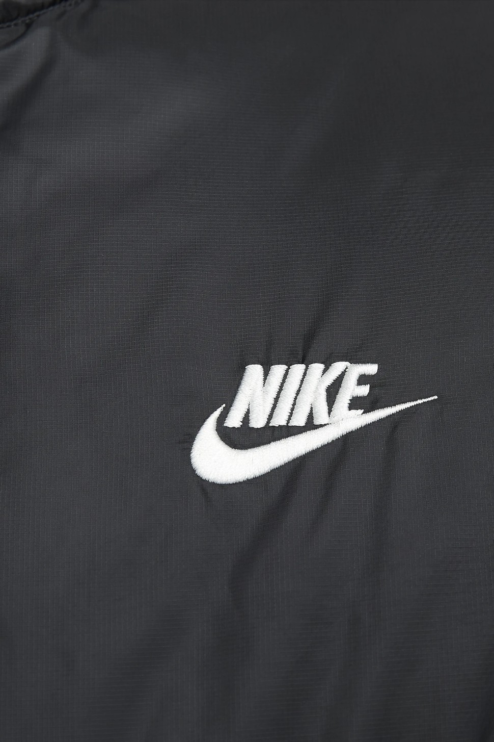 Жилетка чоловіча Nike M NK TF WR MIDWEIGHT VEST чорна FB8201-011 — фото 6