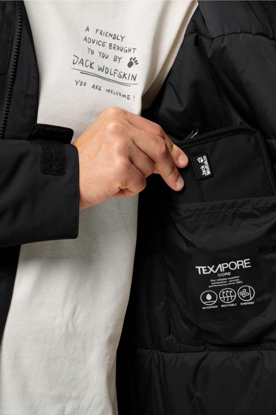 Куртка чоловіча Jack Wolfskin WINTERLAGER PARKA M чорна 1115471-6000 — фото 6