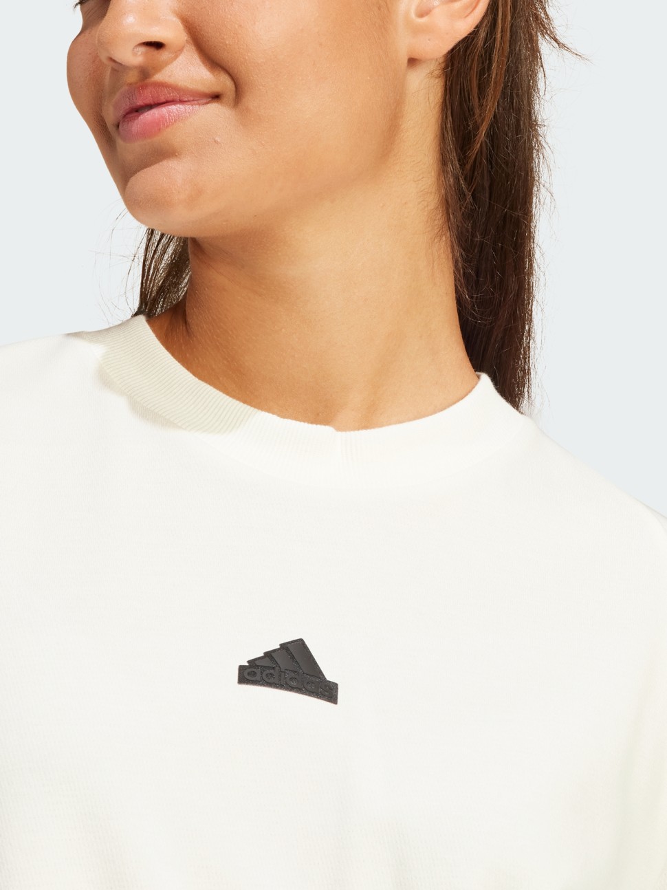 Футболка жіноча Adidas W Z.N.E. TEE молочна IS3920 — фото 4