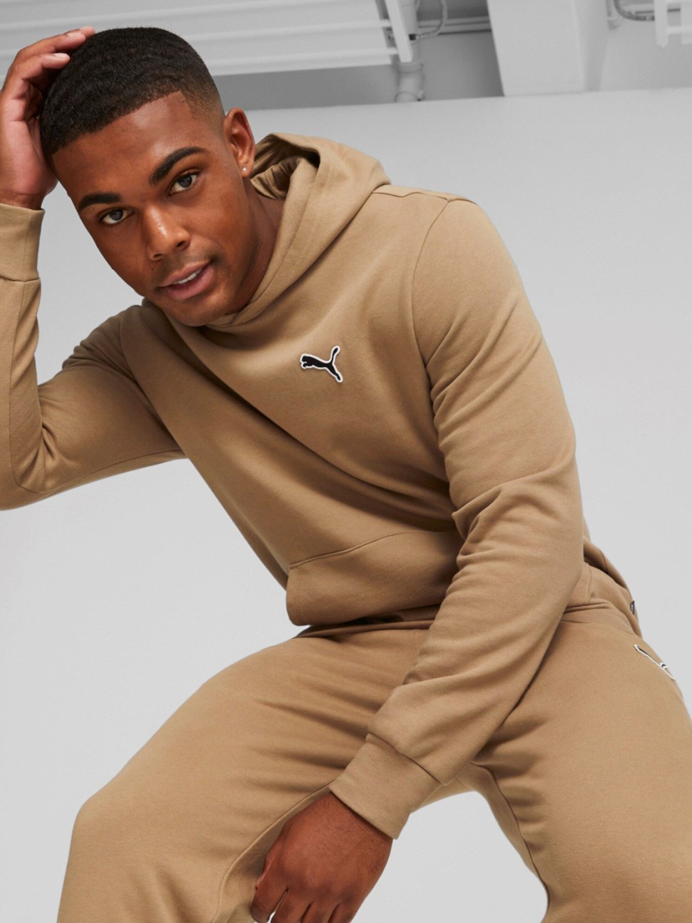 Толстовка чоловіча Puma BETTER ESSENTIALS Hoodie FL бежева 67681467 — фото 4