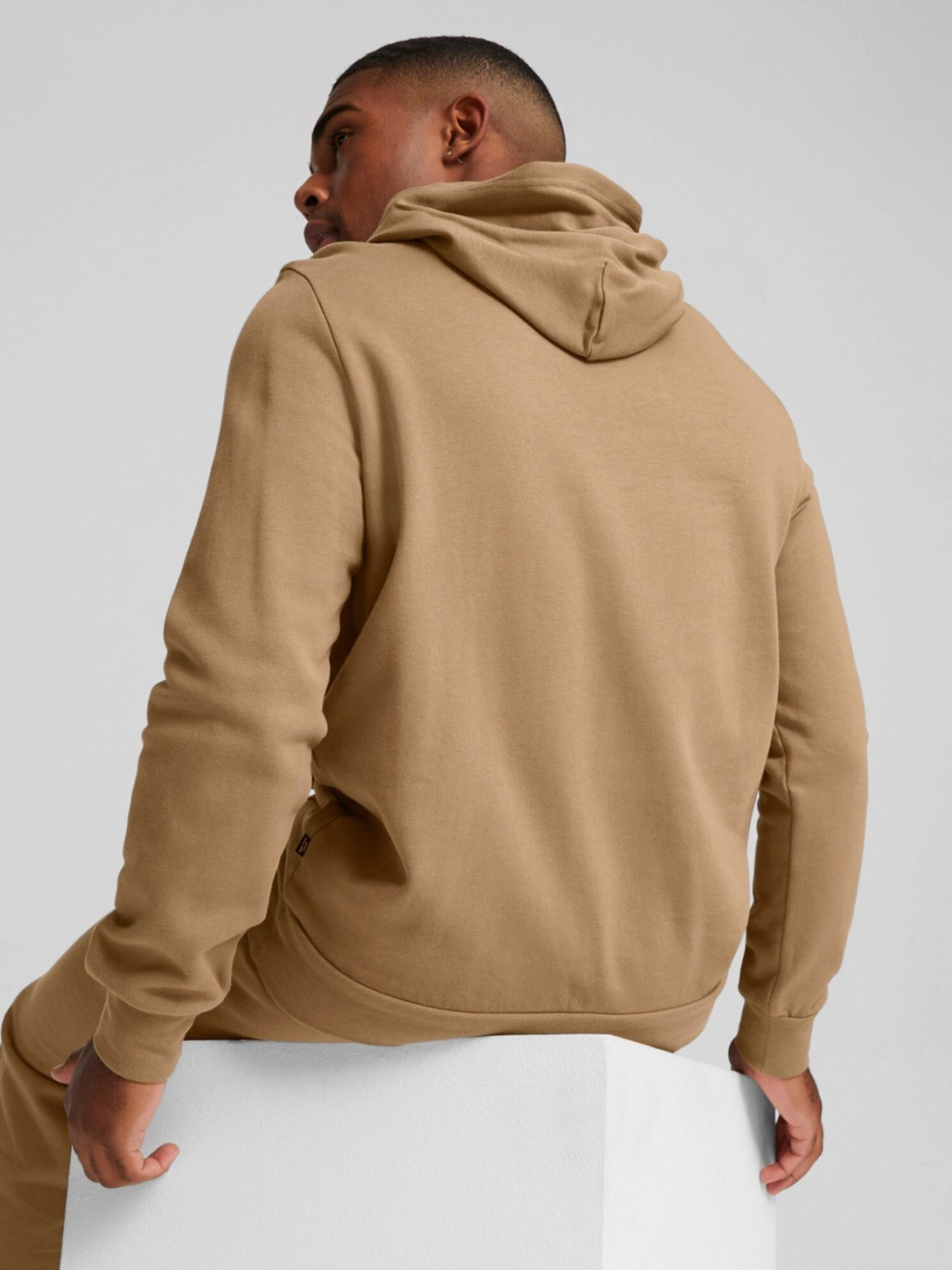 Толстовка чоловіча Puma BETTER ESSENTIALS Hoodie FL бежева 67681467 изображение 5