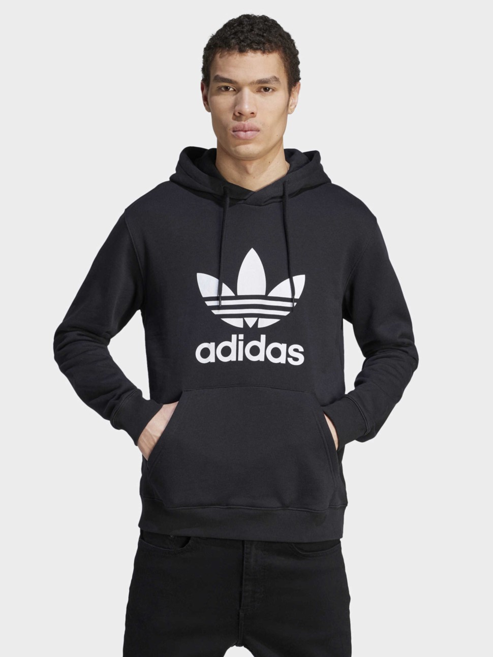Толстовка мужская Adidas TREFOIL HOODY черная IM4489 — фото 2 — Sport City Толстовка мужская Adidas TREFOIL HOODY черная IM4489 — фото 2