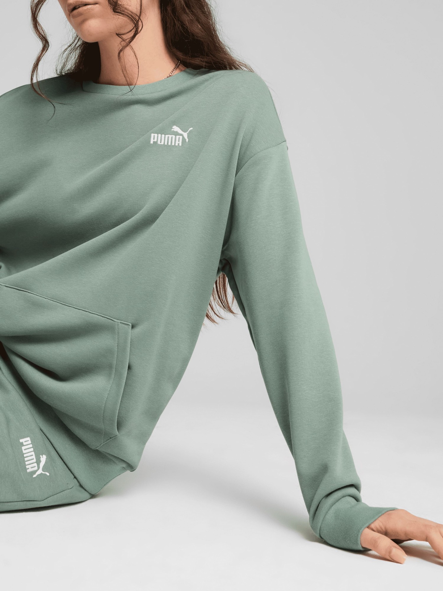 Костюм женский Puma Relaxed Sweat Suit TR cl зеленый 68507430 изображение 6
