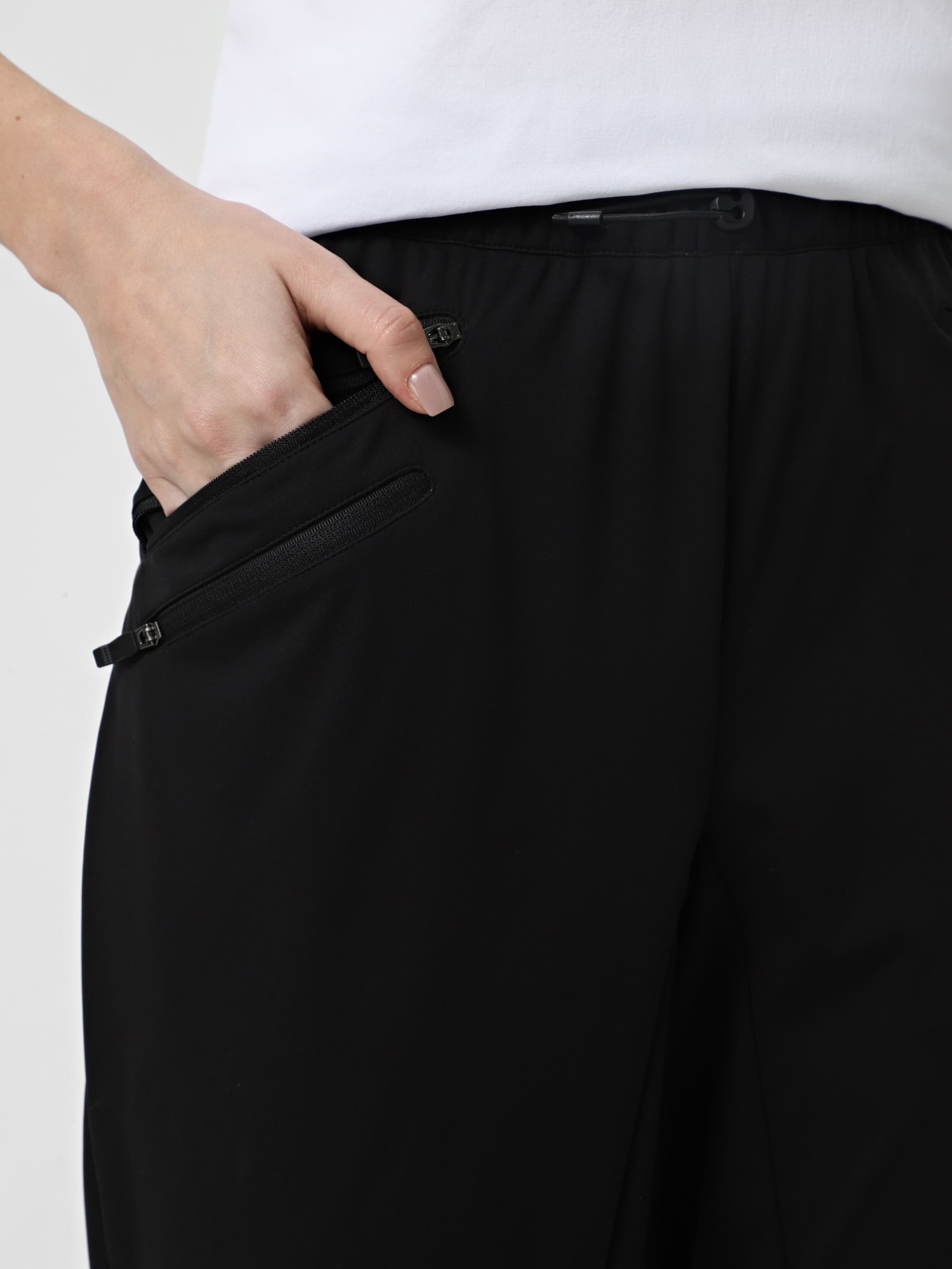 Брюки женские Larum Hester черные 162501-010 изображение 4