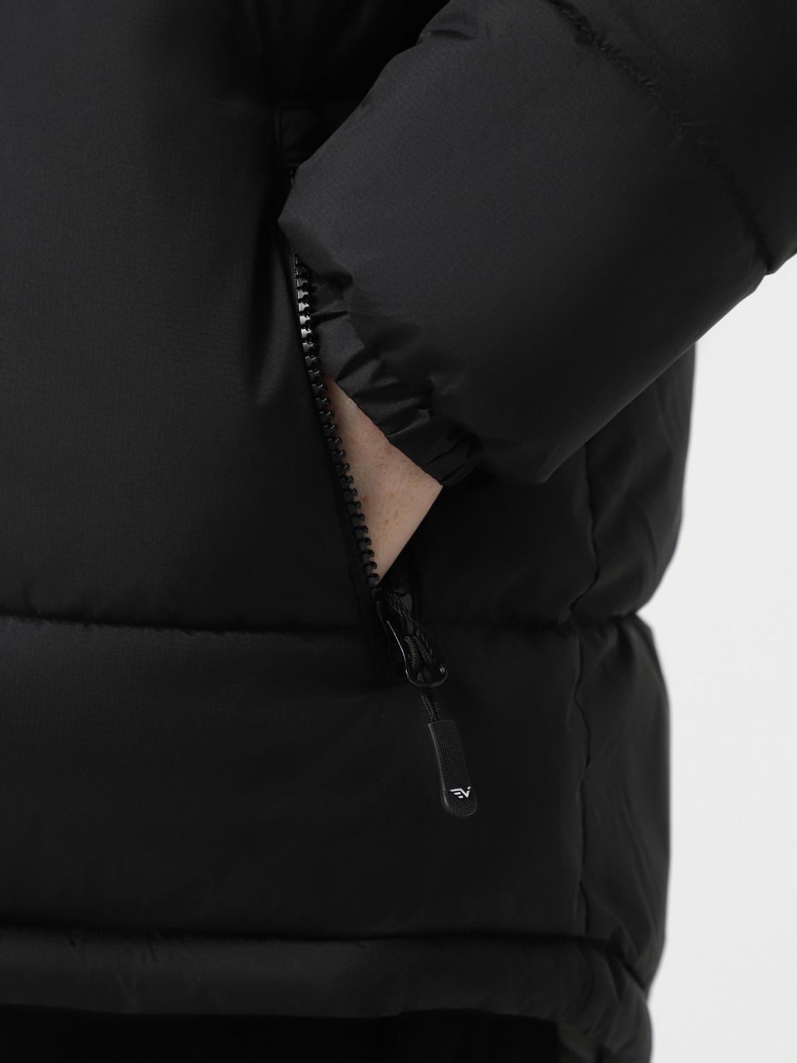 Куртка жіноча Evoids Shiver чорна 792508-010 изображение 4