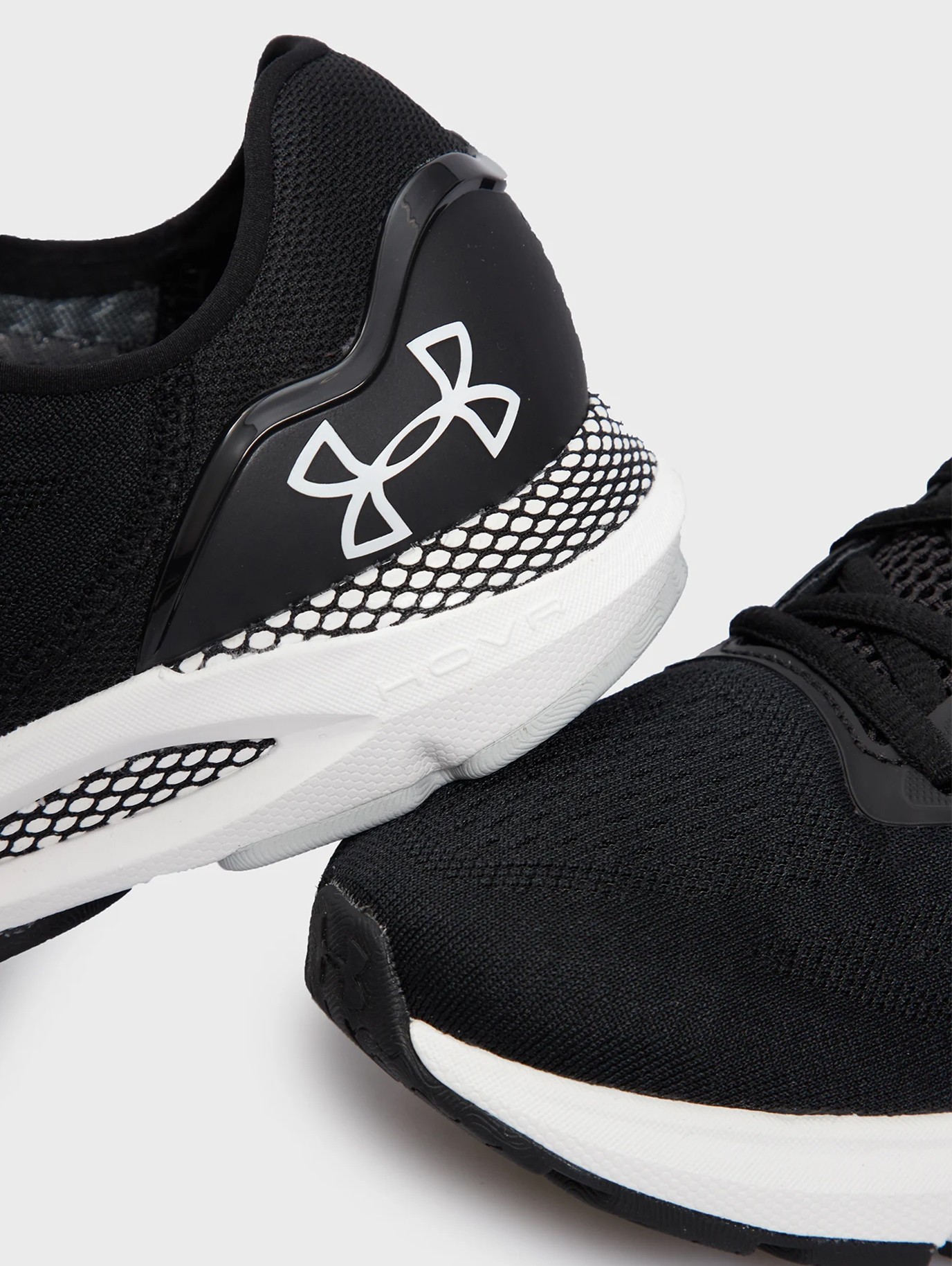 Кросівки чоловічі Under Armour UA HOVR Sonic 6 чорні 3026121-001 изображение 3