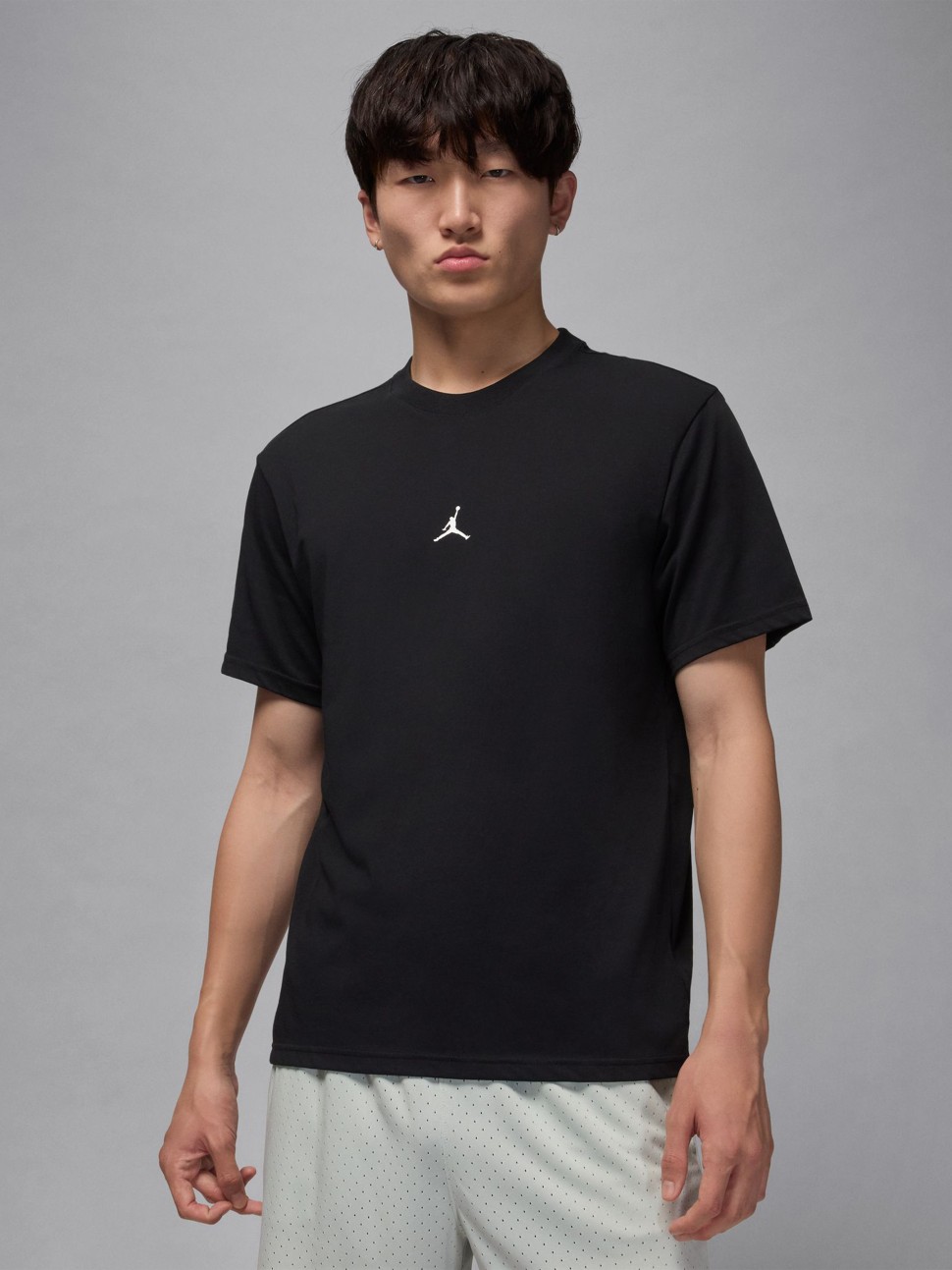 Футболка мужская Nike M J SPRT JUMPMAN DF SS CREW черная IB6757-010 — фото 2 — Sport City Футболка мужская Nike M J SPRT JUMPMAN DF SS CREW черная IB6757-010 — фото 2