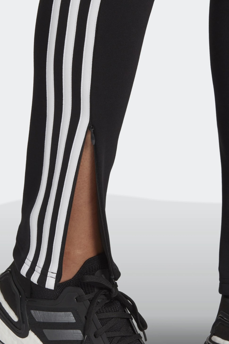 Штани жіночі Adidas W Fi 3S Skin Pt чорні H57301 — фото 5