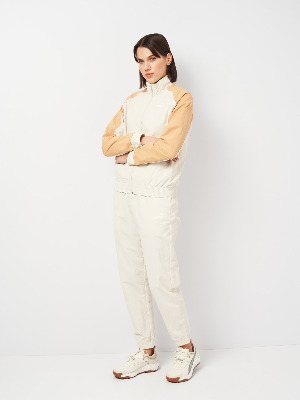 Костюм жіночий Puma Woven Tracksuit бежевий 68508087 — фото 2